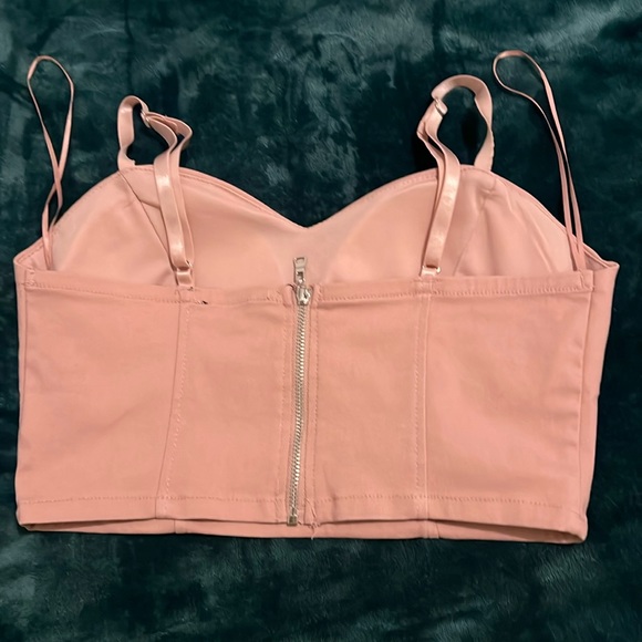 Pink top - Picture 2 of 2